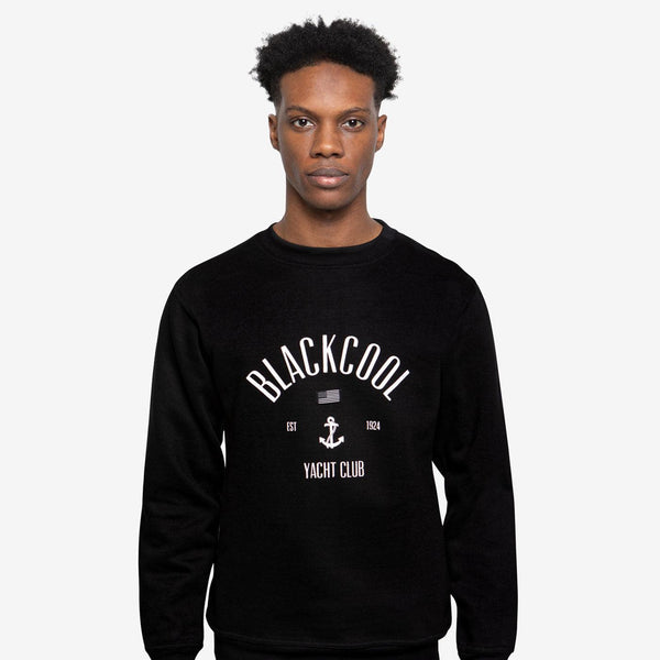 yacht-club-sweatshirt-classic-black-zoom