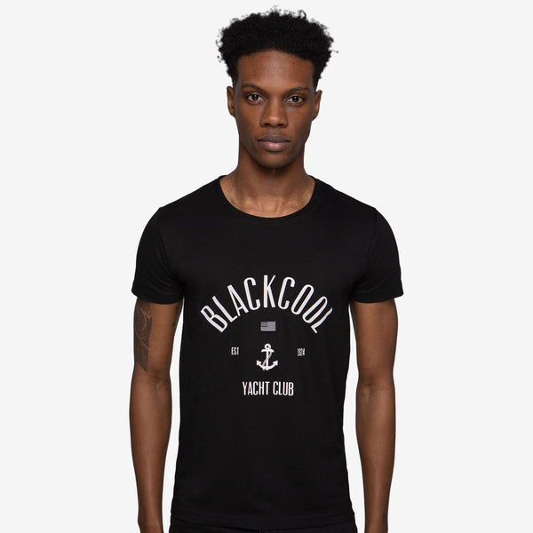 Yacht-club-t-shirt-classic-black-crewneck-zoom